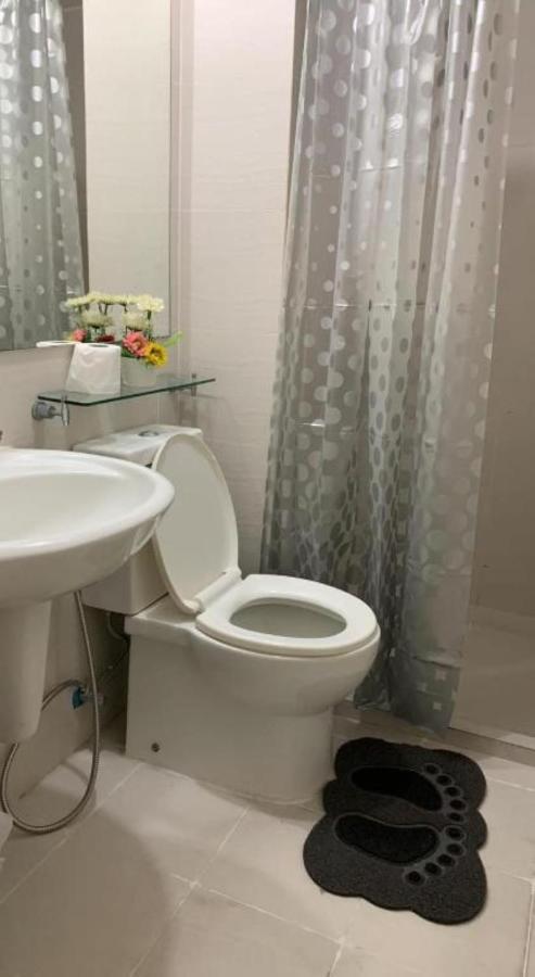 Azure Urban Resort A3 Near Airport Mall With Balcony Wavepool Manila Eksteriør billede